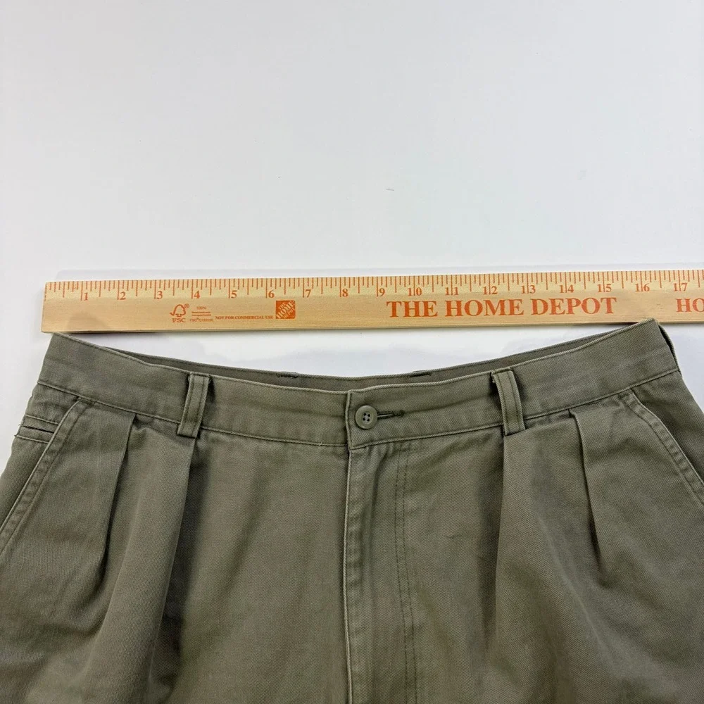 Vintage Banana Republic Pleated Chino Shorts Mens 34 Olive Green Cotton Twill